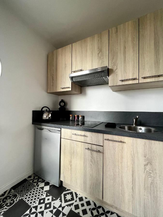 Superbe Appartement Confortable, Proche Centre Ville Rennes Luaran gambar