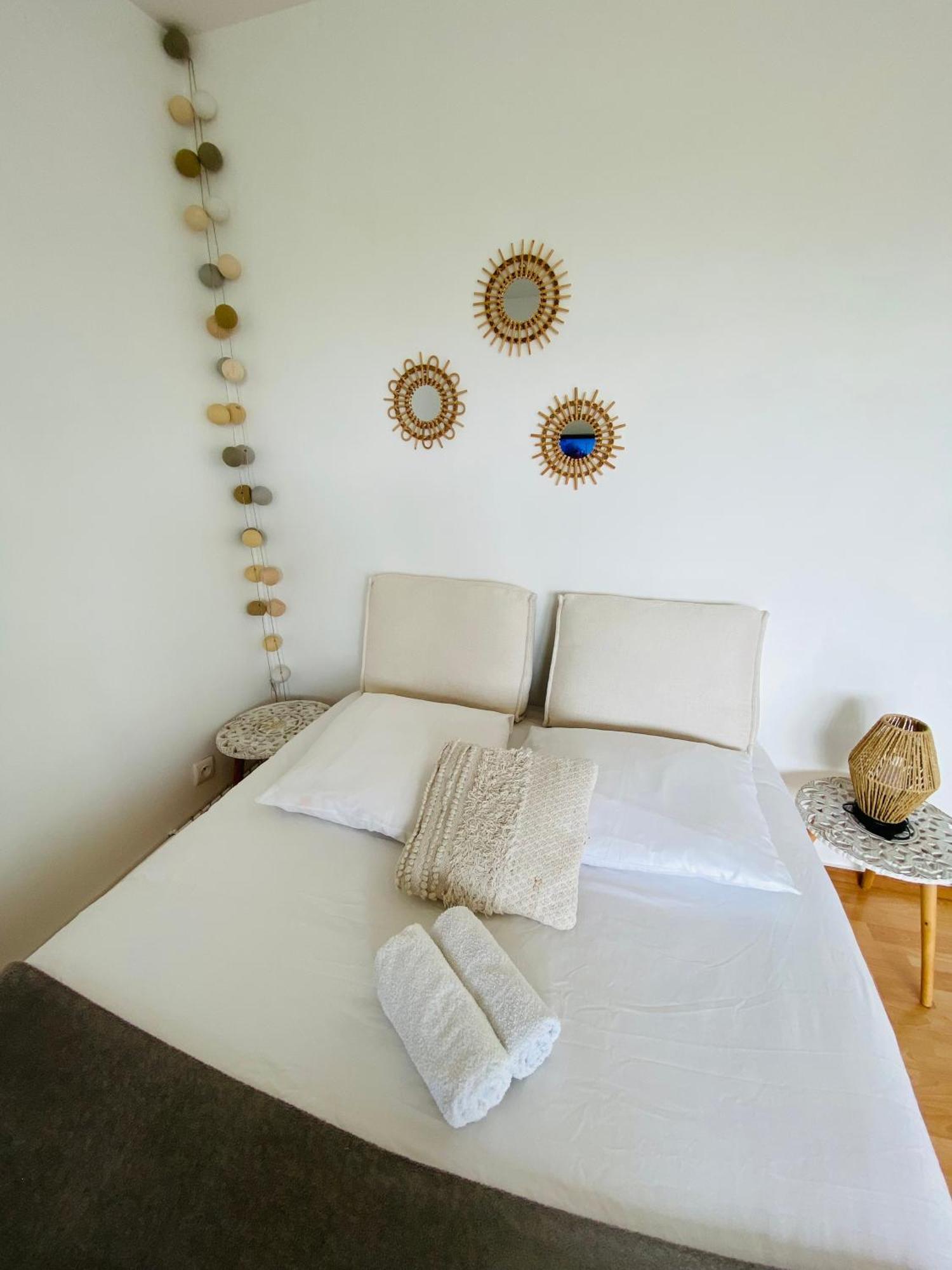 Superbe Appartement Confortable, Proche Centre Ville Rennes Luaran gambar