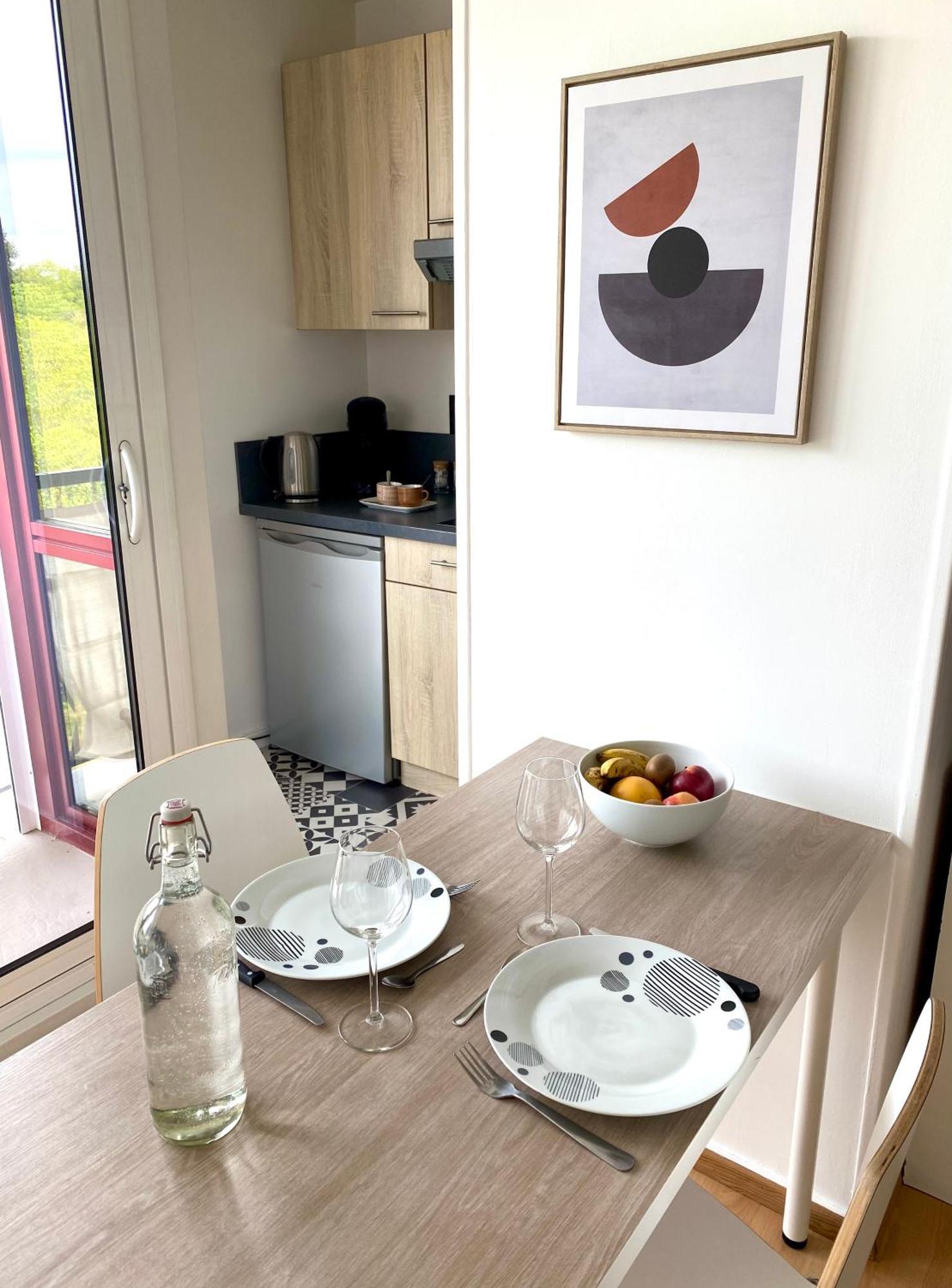 Superbe Appartement Confortable, Proche Centre Ville Rennes Luaran gambar